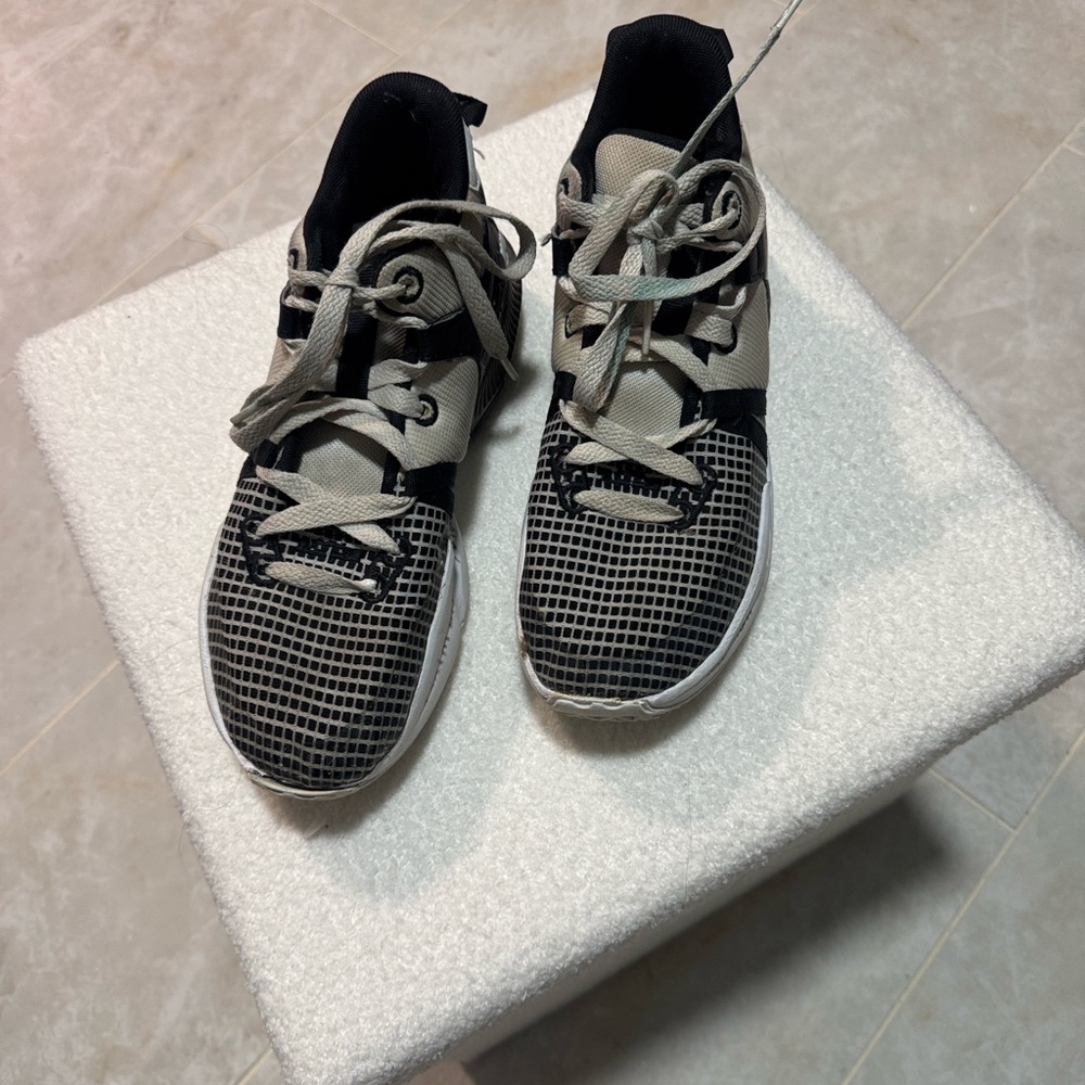 Nike Black and White Sneakers